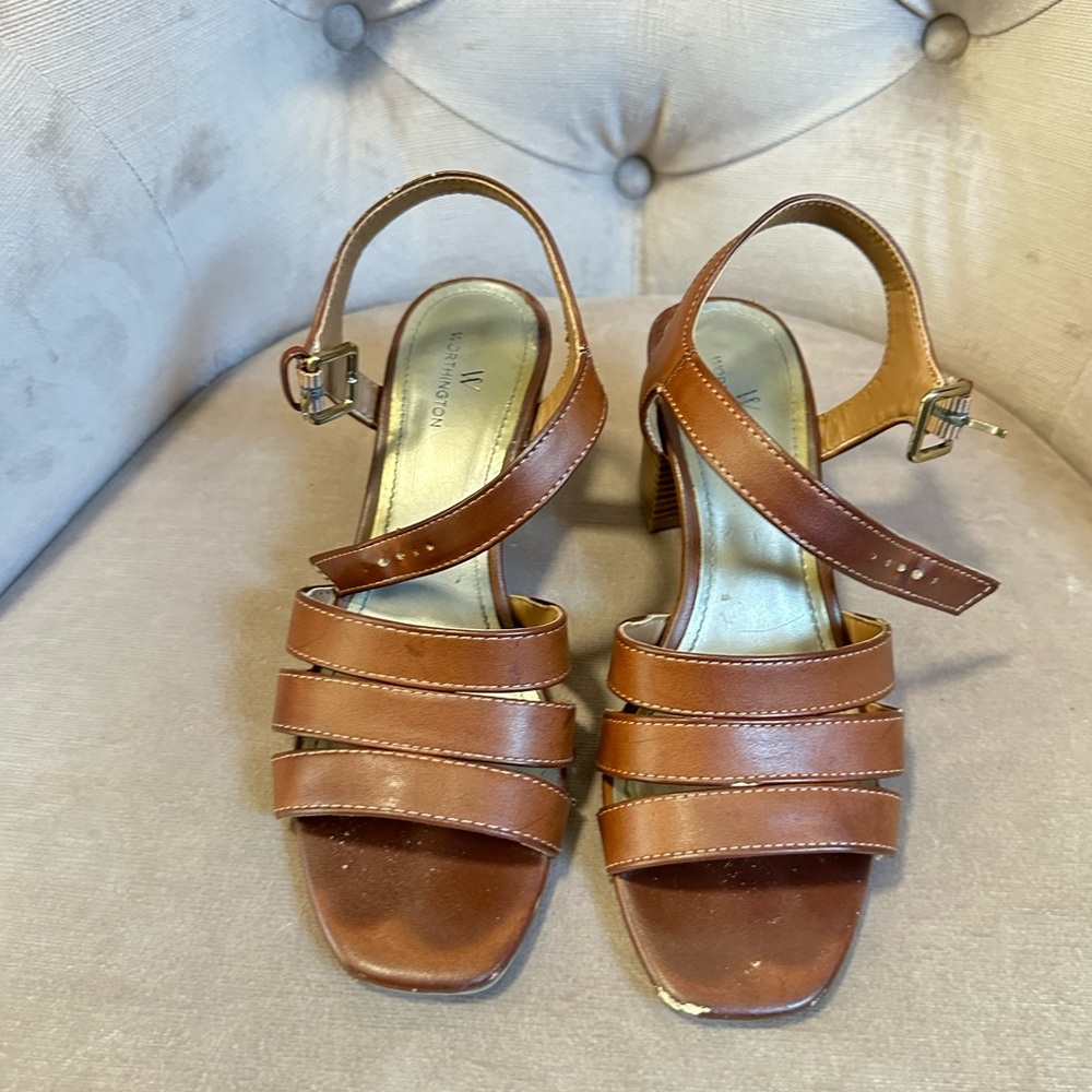 Worthington Tan Strappy Sandals